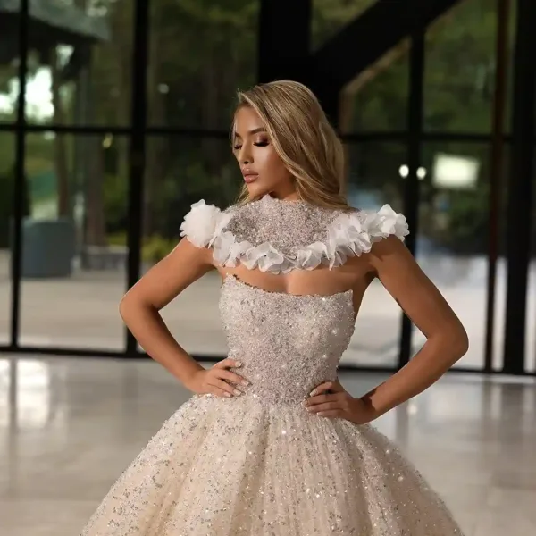 Azalea Bridal Maqueen Couture wedding dess